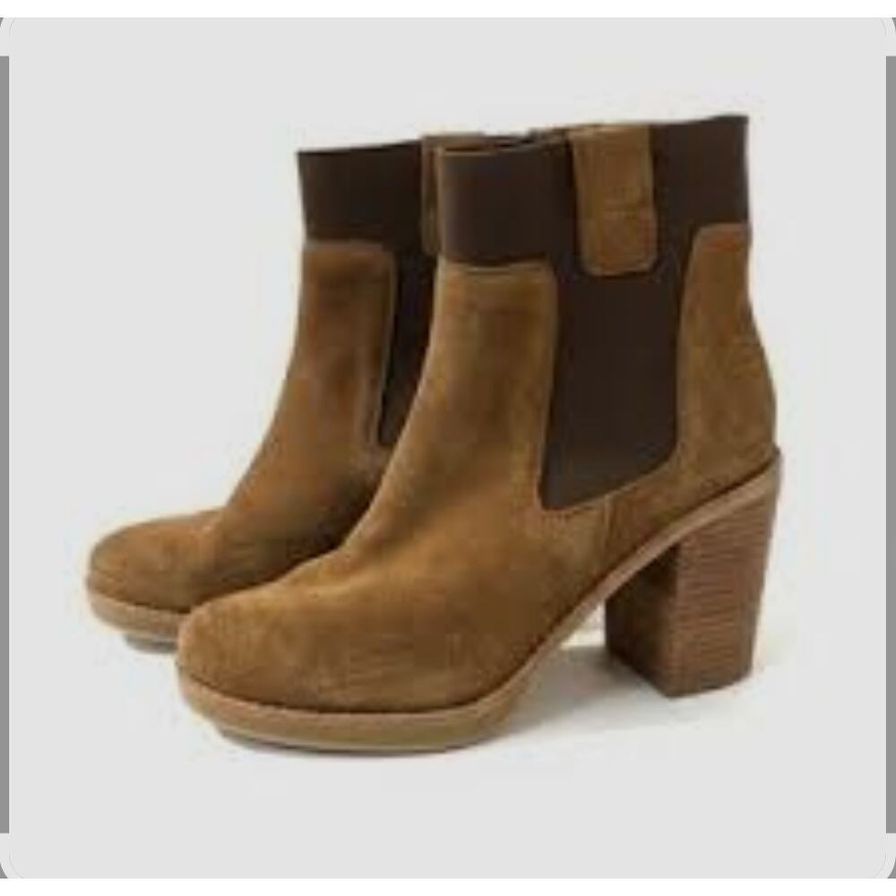 Lord and Taylor Design Lab Tan Suede Chelsea Stacked Heel Boots NWOB Boho Urban